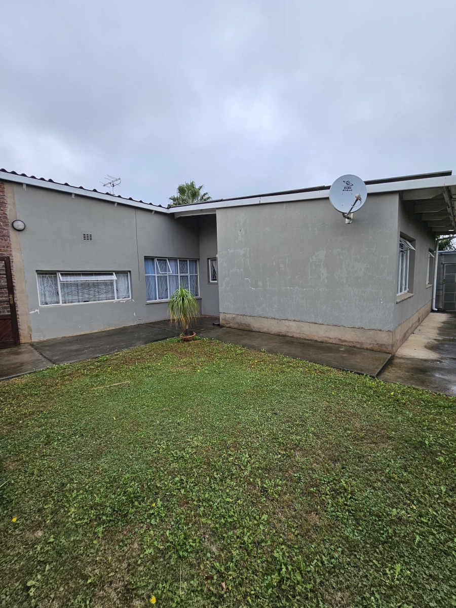 5 Bedroom Property for Sale in Fairbridge Heights Eastern Cape